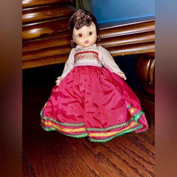 Vintage Madame Alexander Italian Doll Italy Costume Embroidery 1962 - Picture 4 of 12